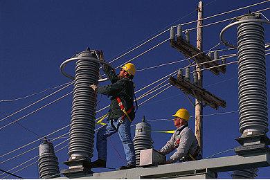 《装甲核心6》IGN评8分：机甲战优秀 剧情平淡乏味